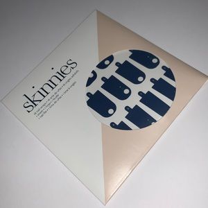 Skinnies “Out in the Blue” | 18 nail wraps